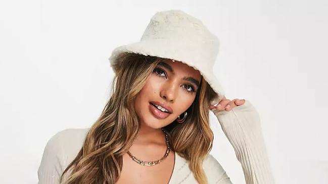 Bucket Hat